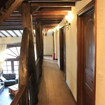 Gite Ecologique 14 Pers. A Taverneux - Houffalize Exterior foto